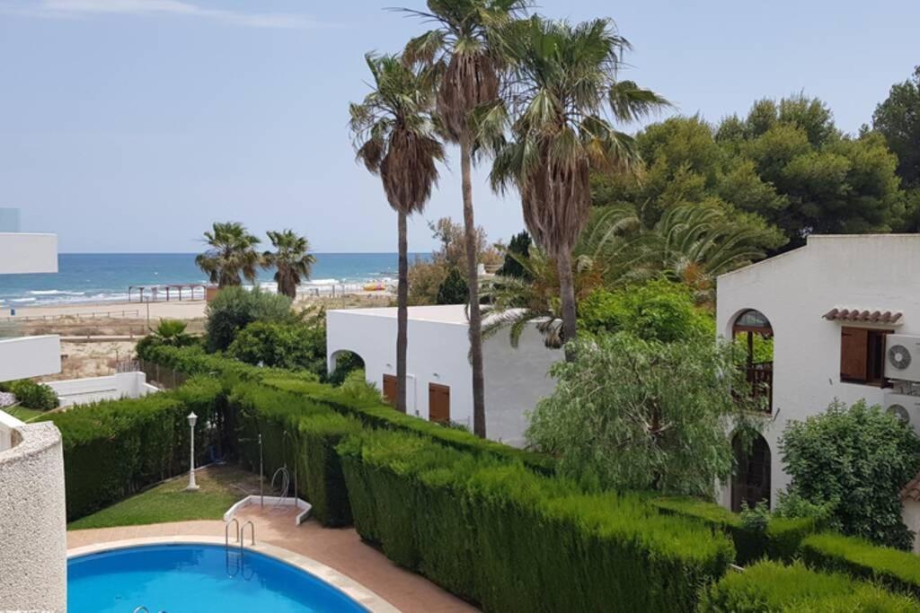 Neu Renoviertes Strandappartment Mit Meerblick Alcossebre Esterno foto